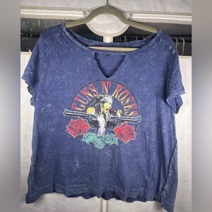Vintage Guns N’ Roses Women’s T-Shirt Blue Distressed Acid Wash Size XL